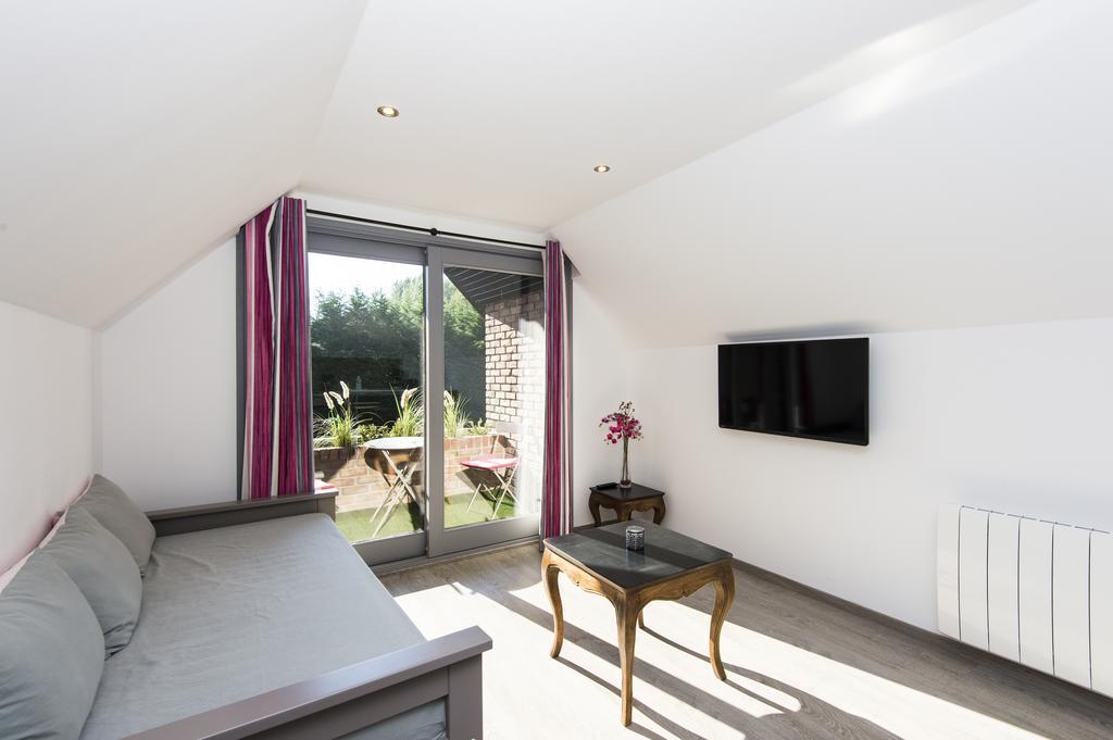 Espace Zen'Ing Gondecourt Luaran gambar